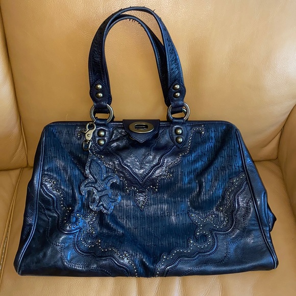 Isabella Fiore - Picture 1 of 10